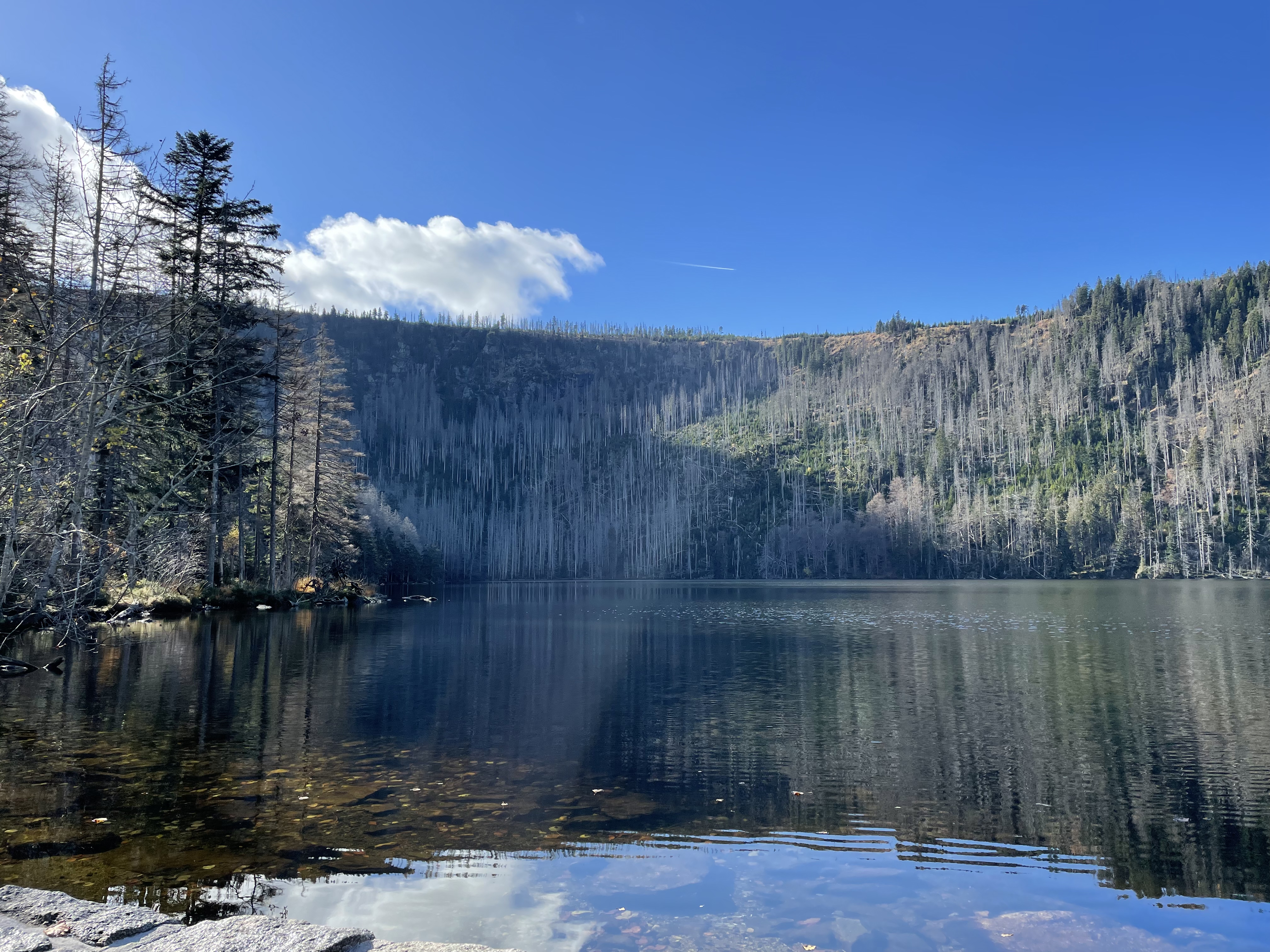 černé jezero 02