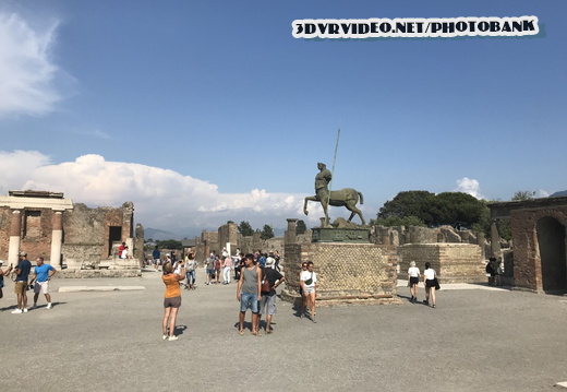 018 Italy Pompei 0224