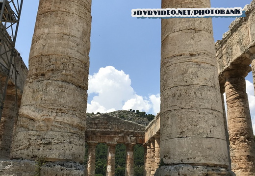029 Italy Sicily Segesta 0013